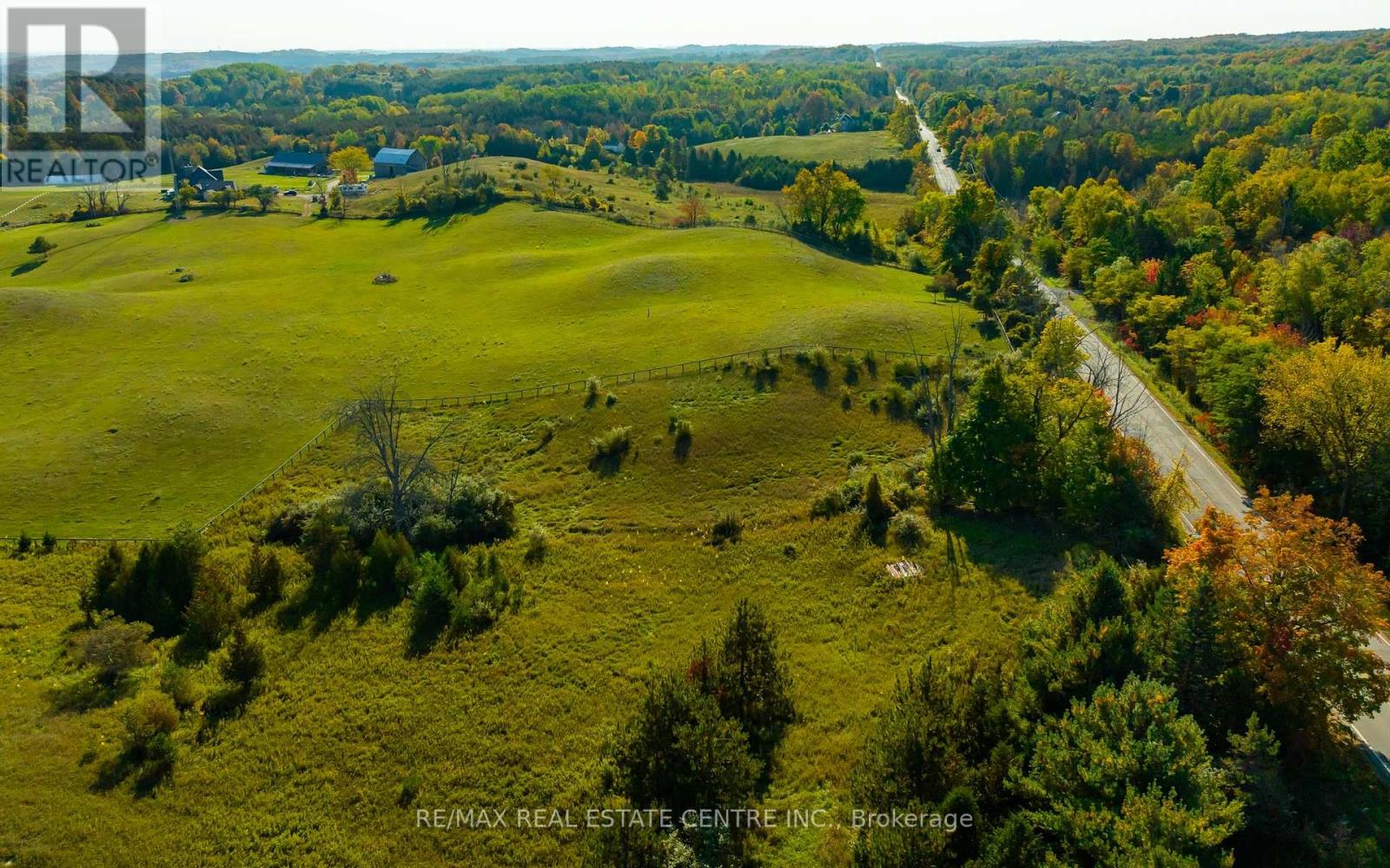 17479 The Gore Road Property Photo 4