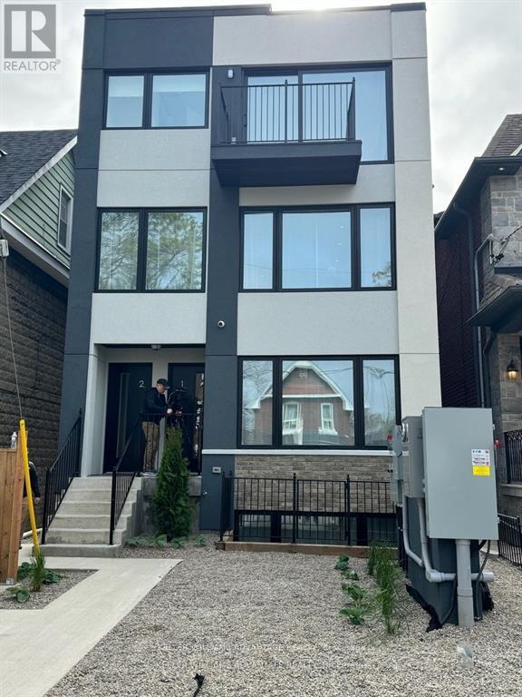 12 Batavia Avenue Property Photo 1