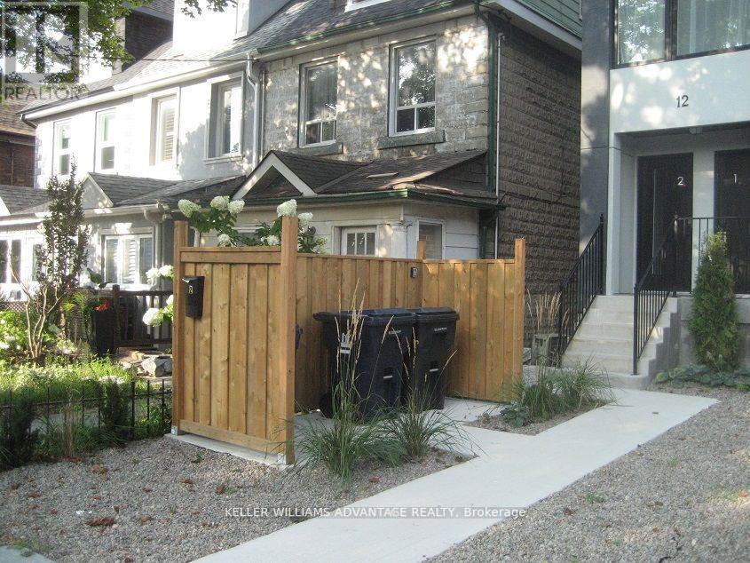 12 Batavia Avenue Property Photo 3