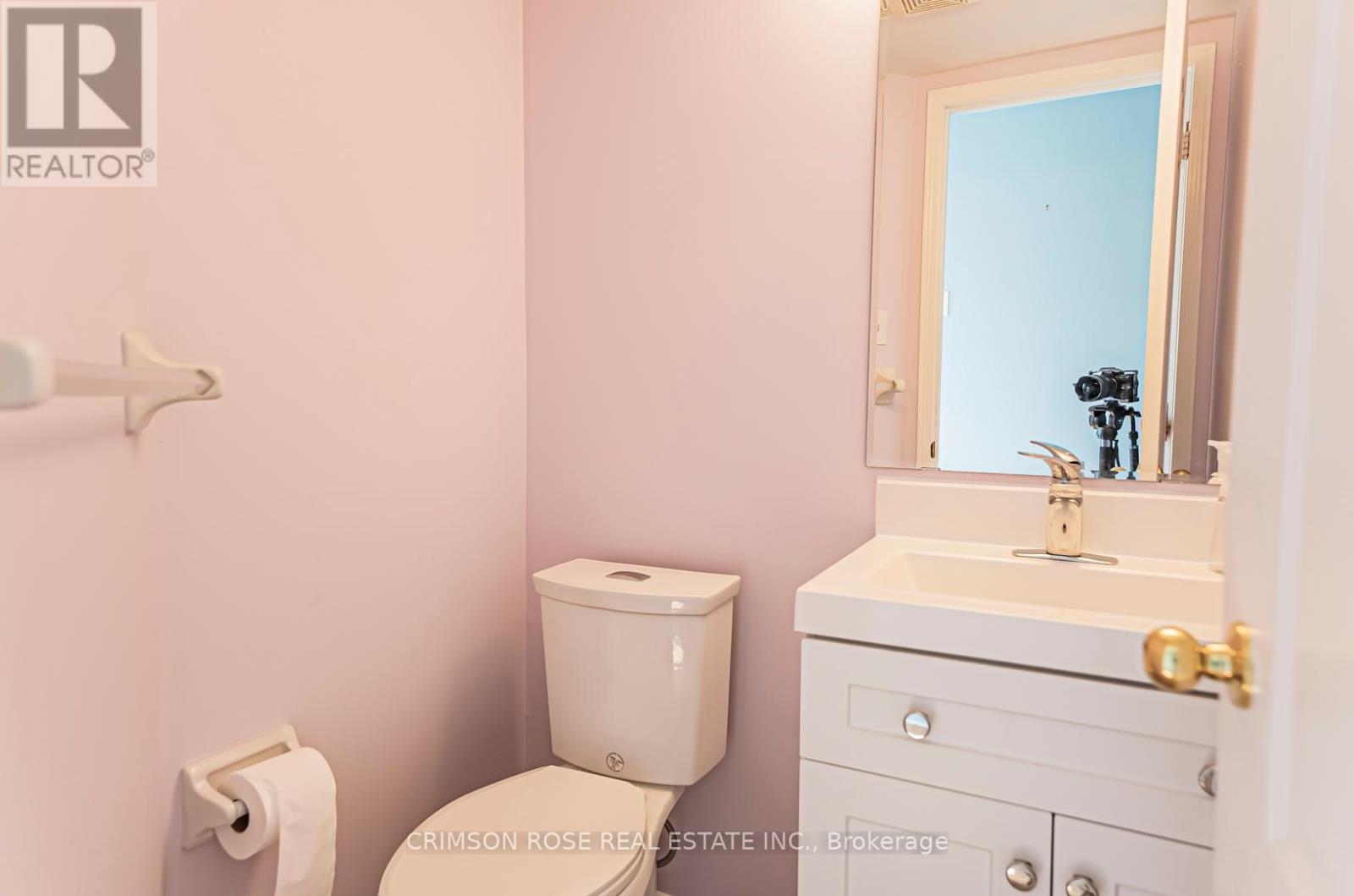 1290 Heritage Way #33 Property Photo 4