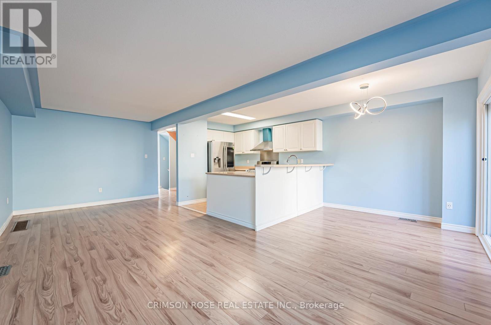 1290 Heritage Way #33 Property Photo 9