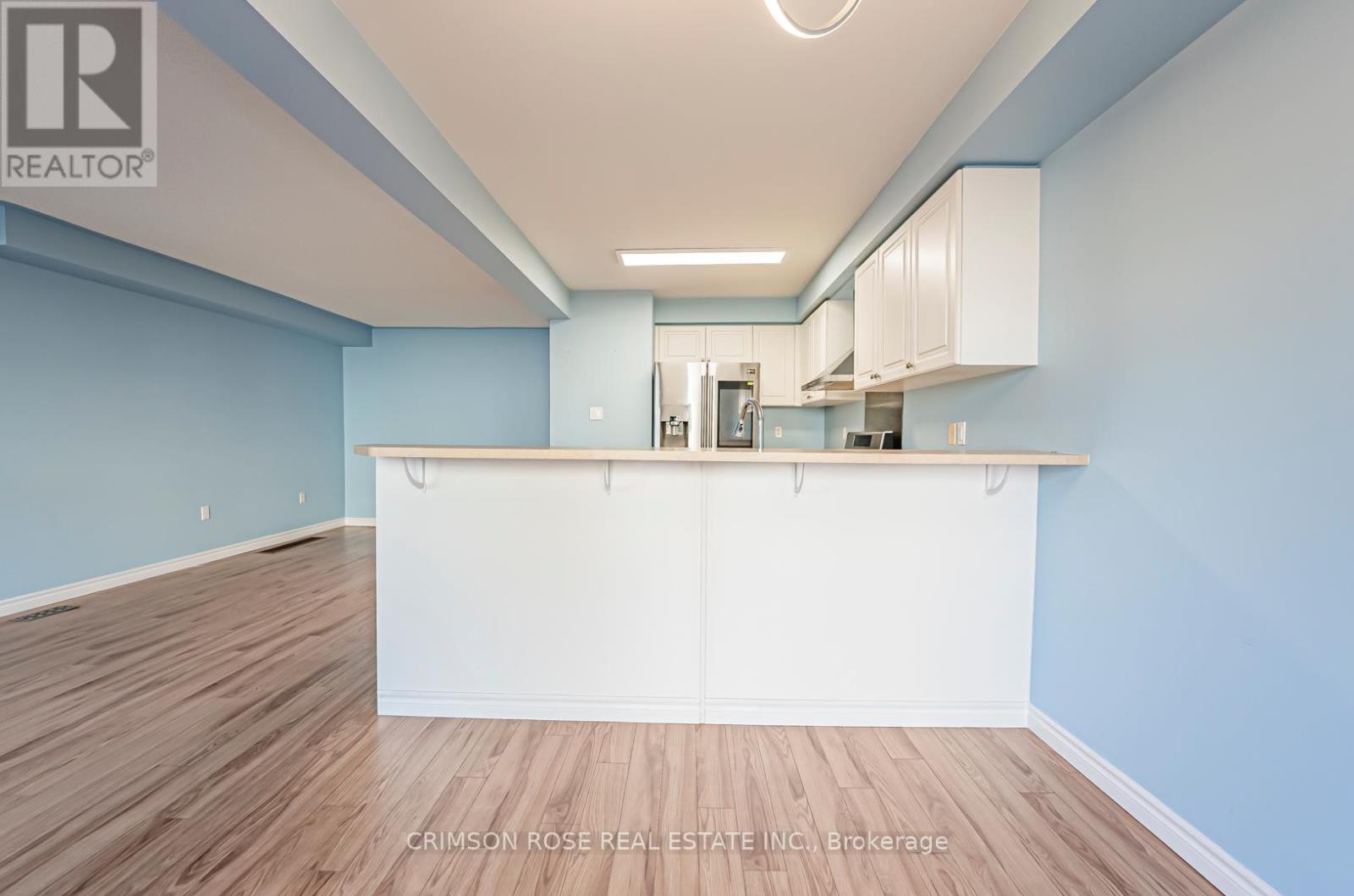 1290 Heritage Way #33 Property Photo 10