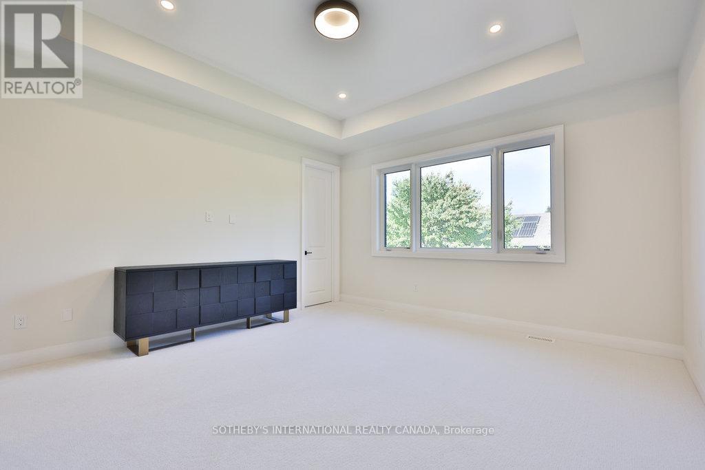 520 Markay Common Property Photo 21