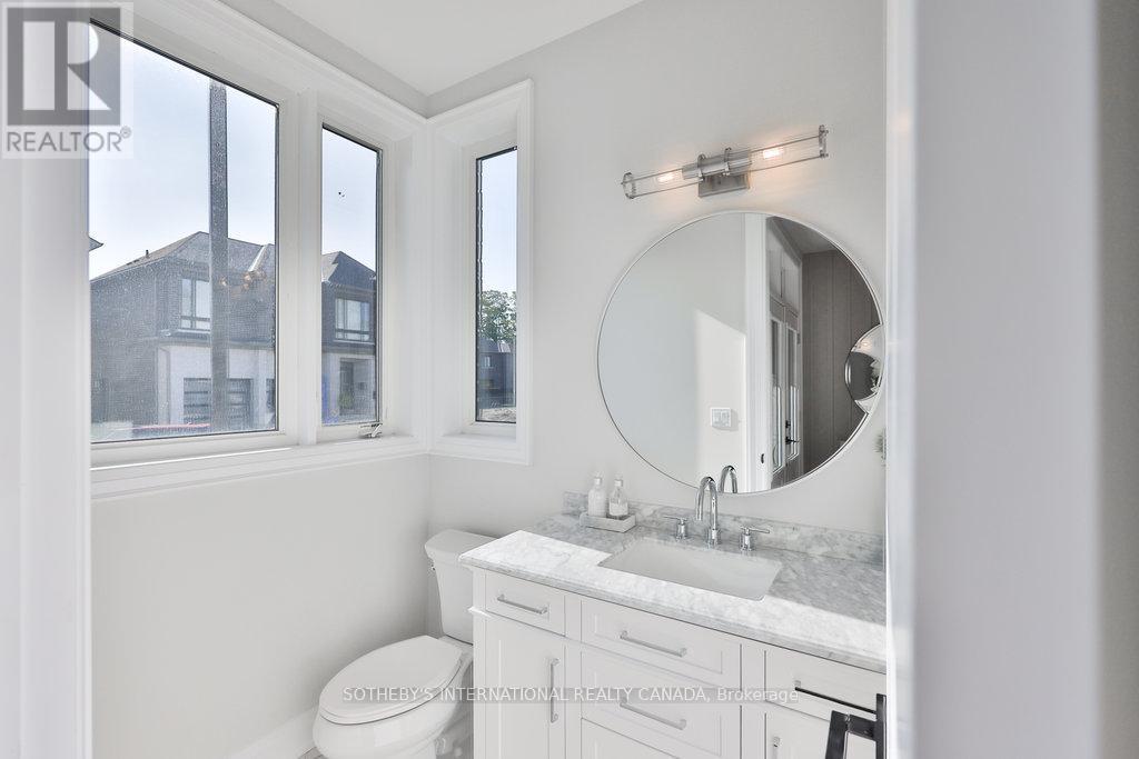 520 Markay Common Property Photo 33
