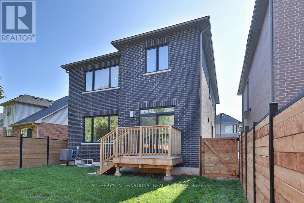 520 Markay Common Property Photo 43