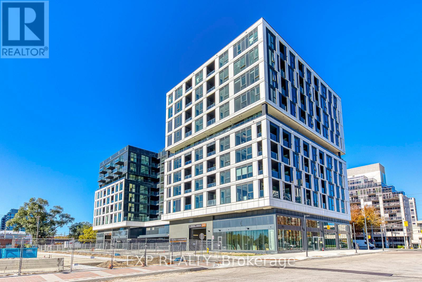 302 - 1037 THE QUEENSWAY Property Photo 1