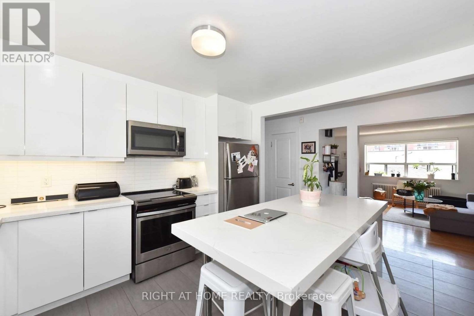 121 Fourth Street Property Photo 8