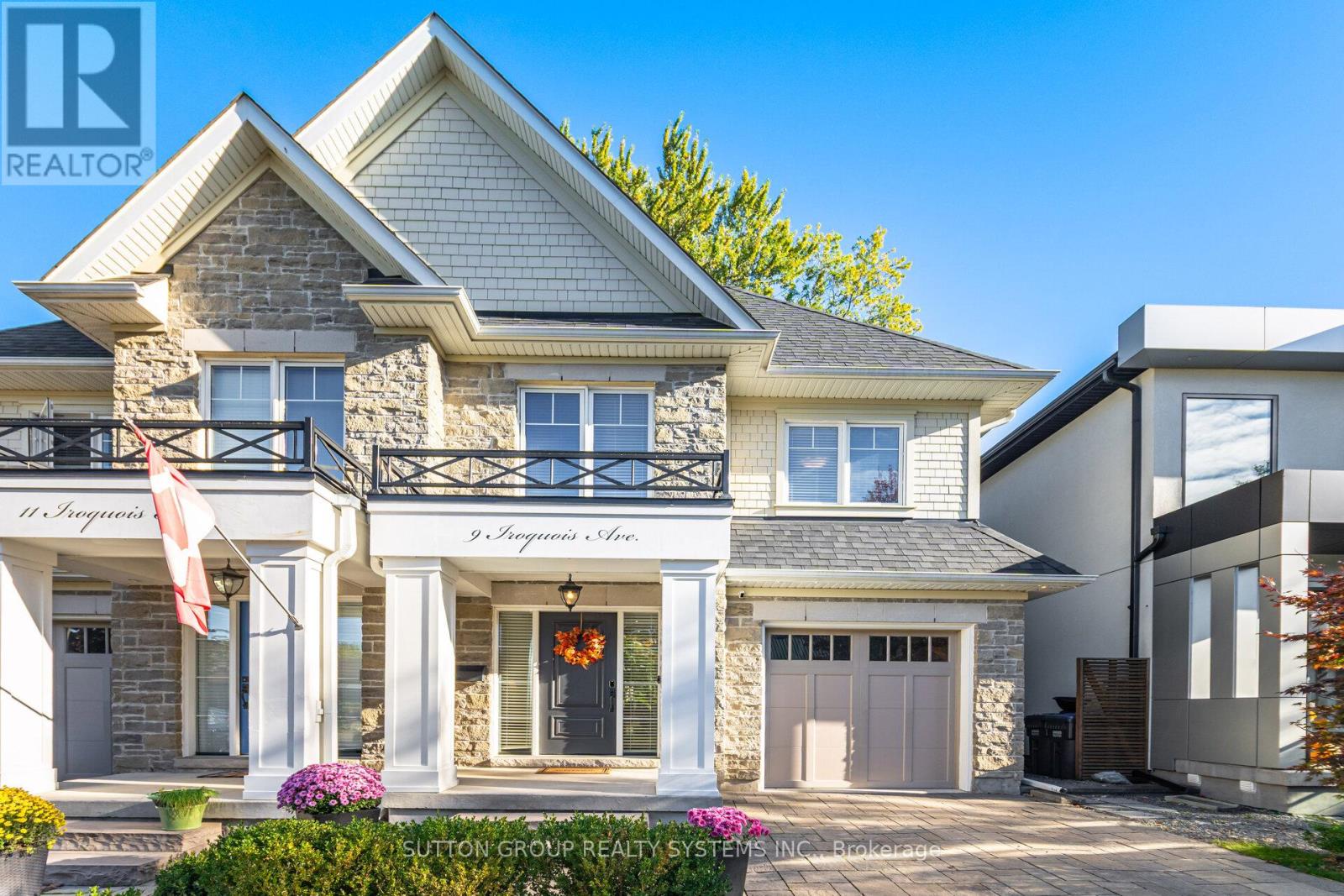 9 Iroquois Avenue Property Photo 1