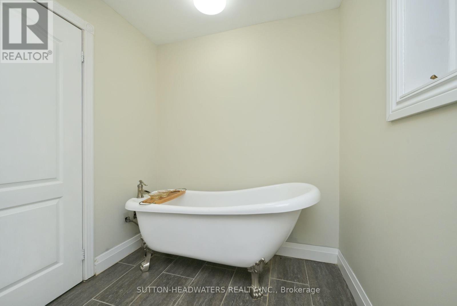 5 Cedar Drive Property Photo 21