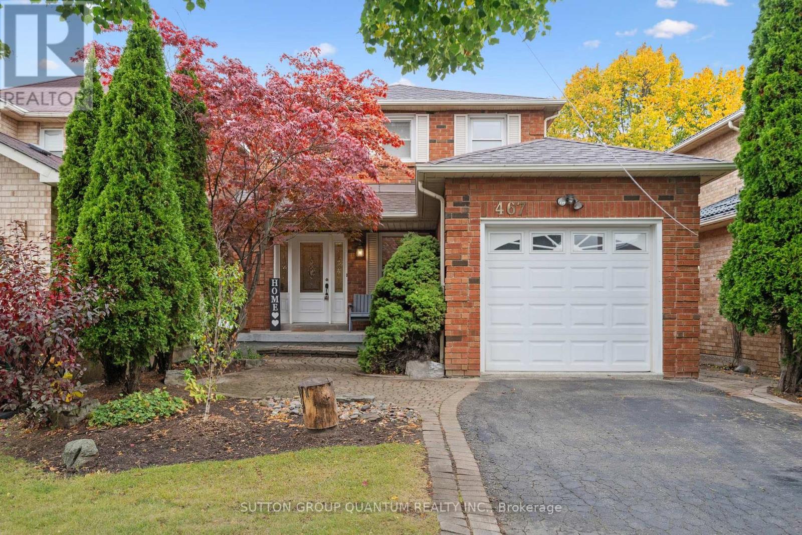 467 Petawawa Crescent Property Photo 1