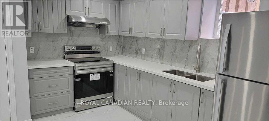 BSMT - 84 MASTERS GREEN CRESCENT Property Photo 1