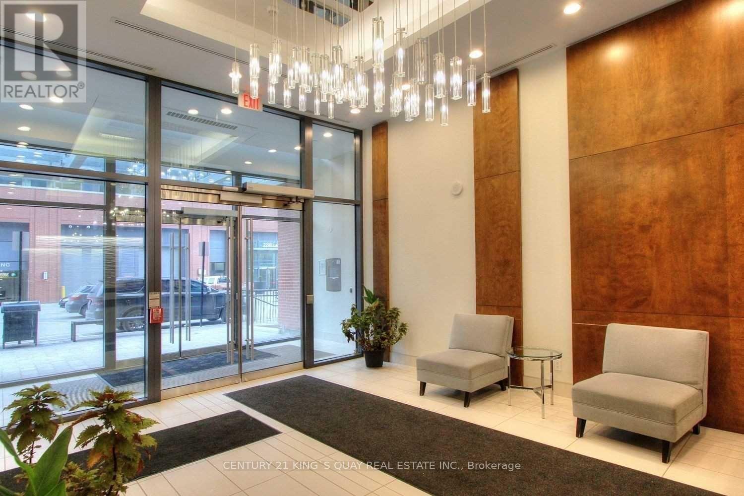 2212 Lakeshore Boulevard #1604 Property Photo 2