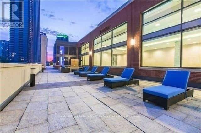 2212 Lakeshore Boulevard #1604 Property Photo 16