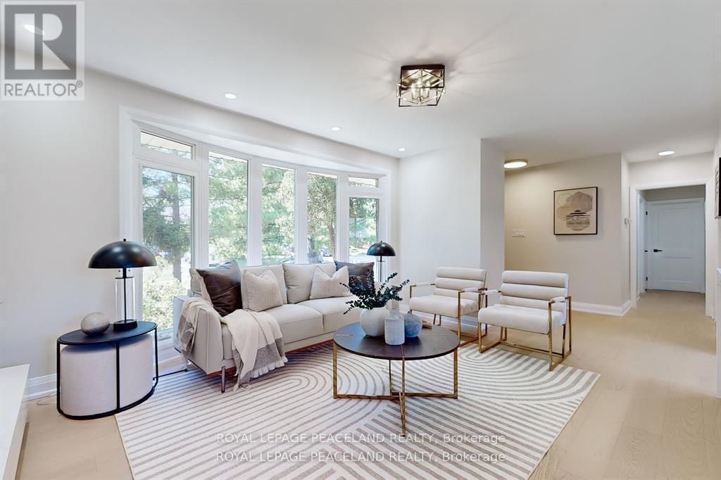 1223 Redbank Crescent Property Photo 4