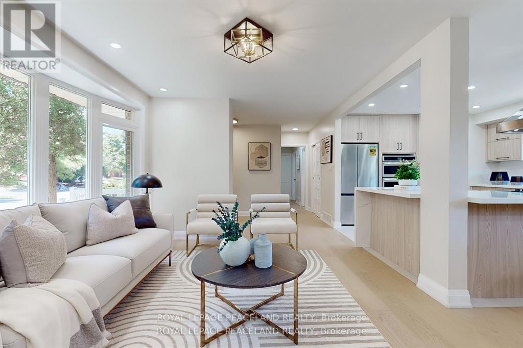 1223 Redbank Crescent Property Photo 7