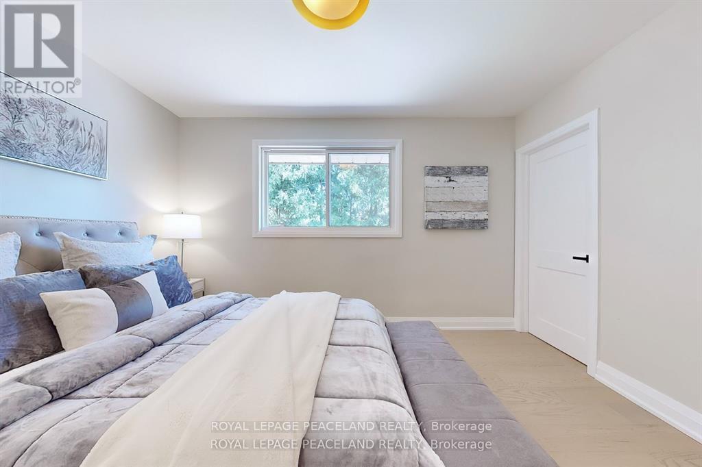 1223 Redbank Crescent Property Photo 19