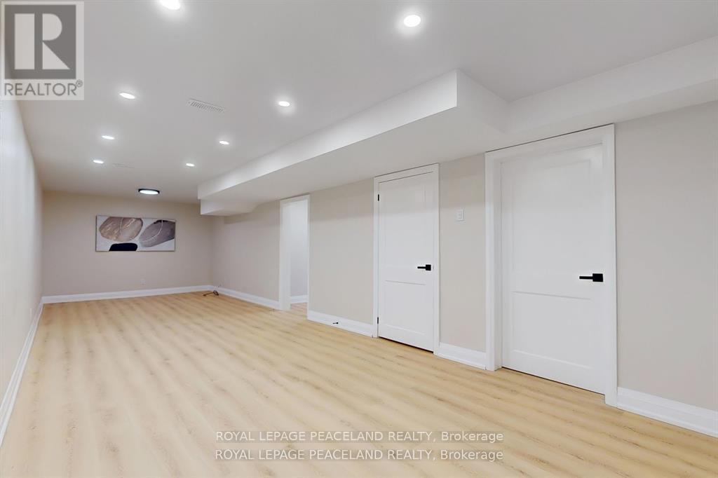 1223 Redbank Crescent Property Photo 29