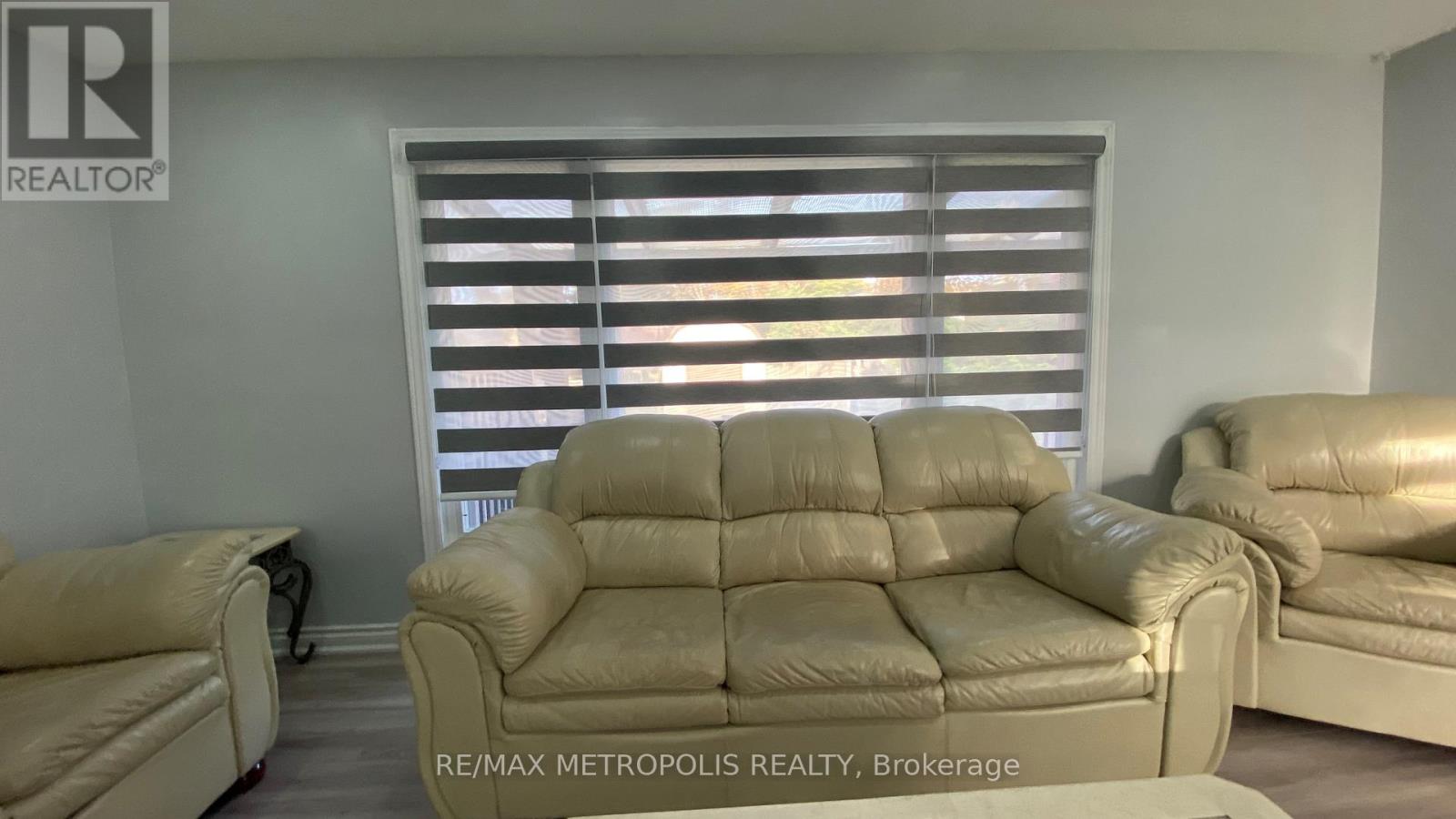 6 Madoc Drive #upper Property Photo 10