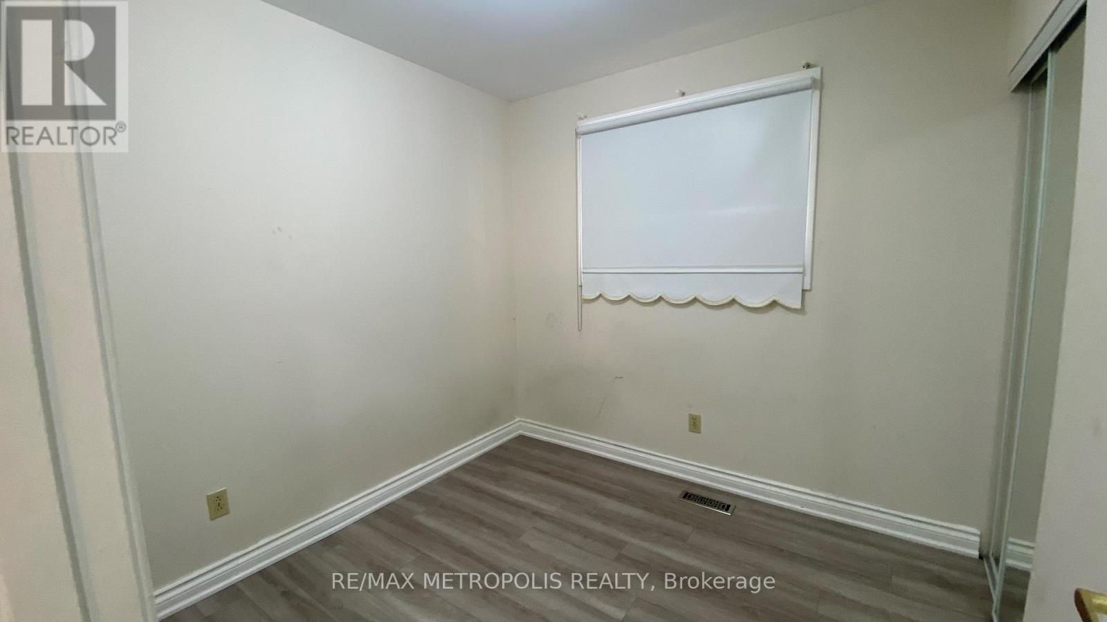 6 Madoc Drive #upper Property Photo 18