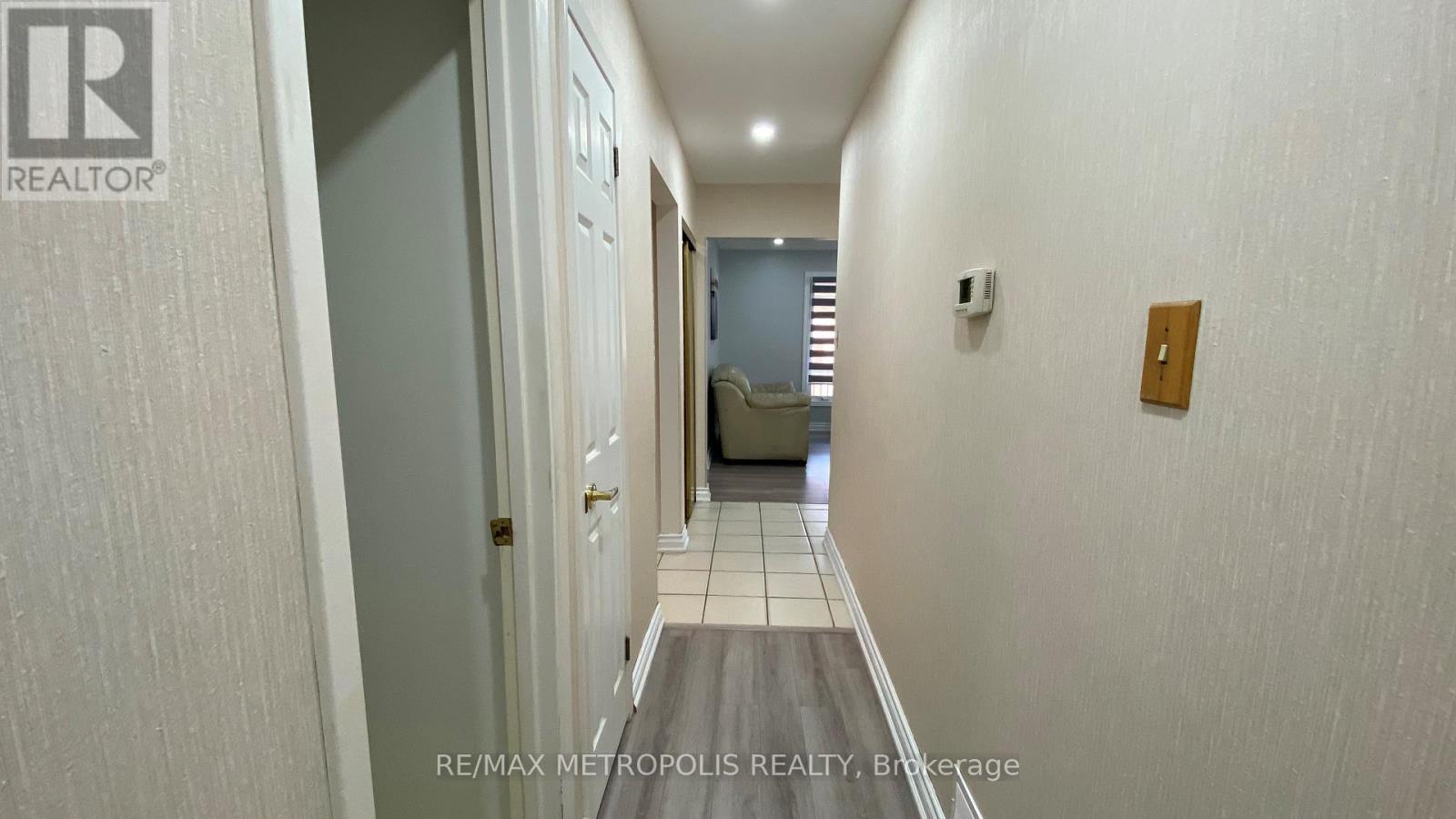 6 Madoc Drive #upper Property Photo 19