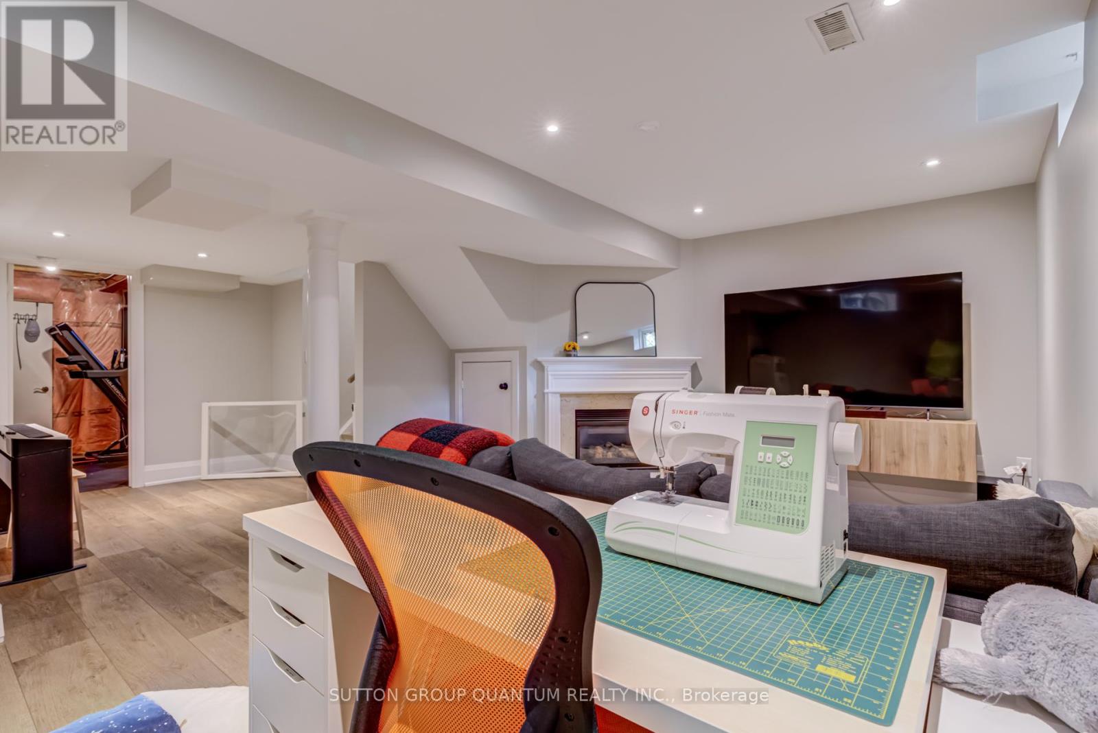 2140 Nightstar Drive Property Photo 31