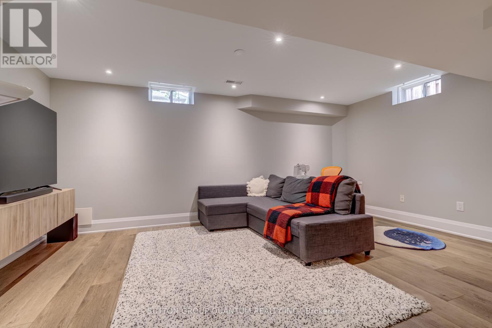 2140 Nightstar Drive Property Photo 32