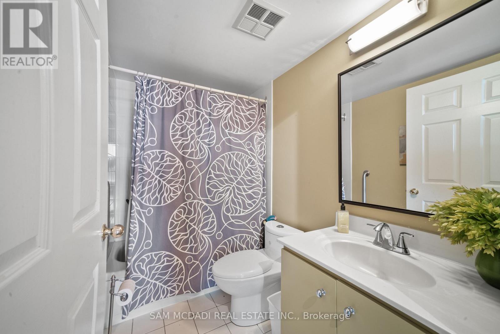 1485 Lakeshore Road #1109 Property Photo 17