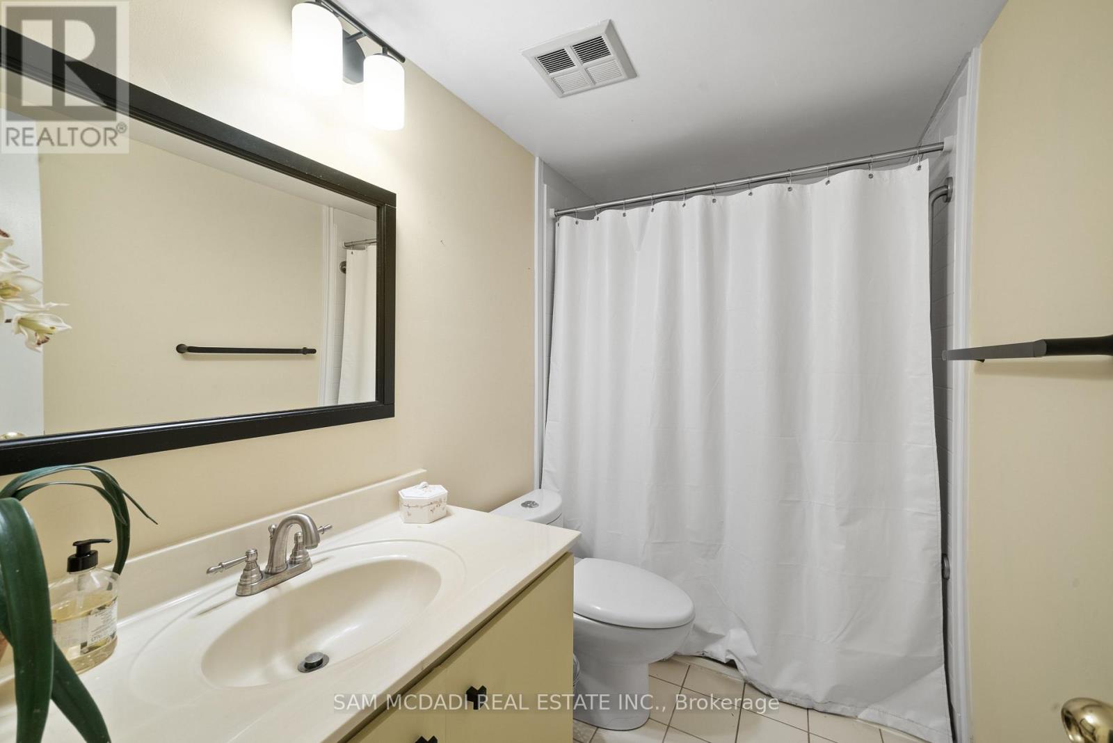 1485 Lakeshore Road #1109 Property Photo 21