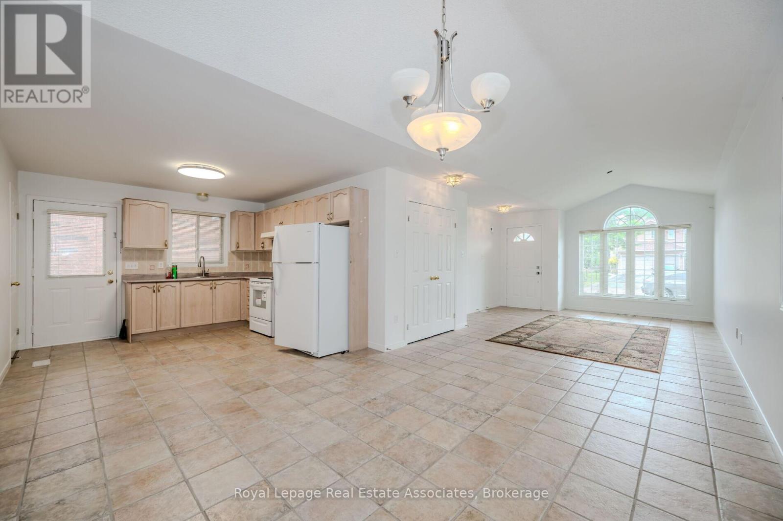 2887 Darien Road Property Photo 11