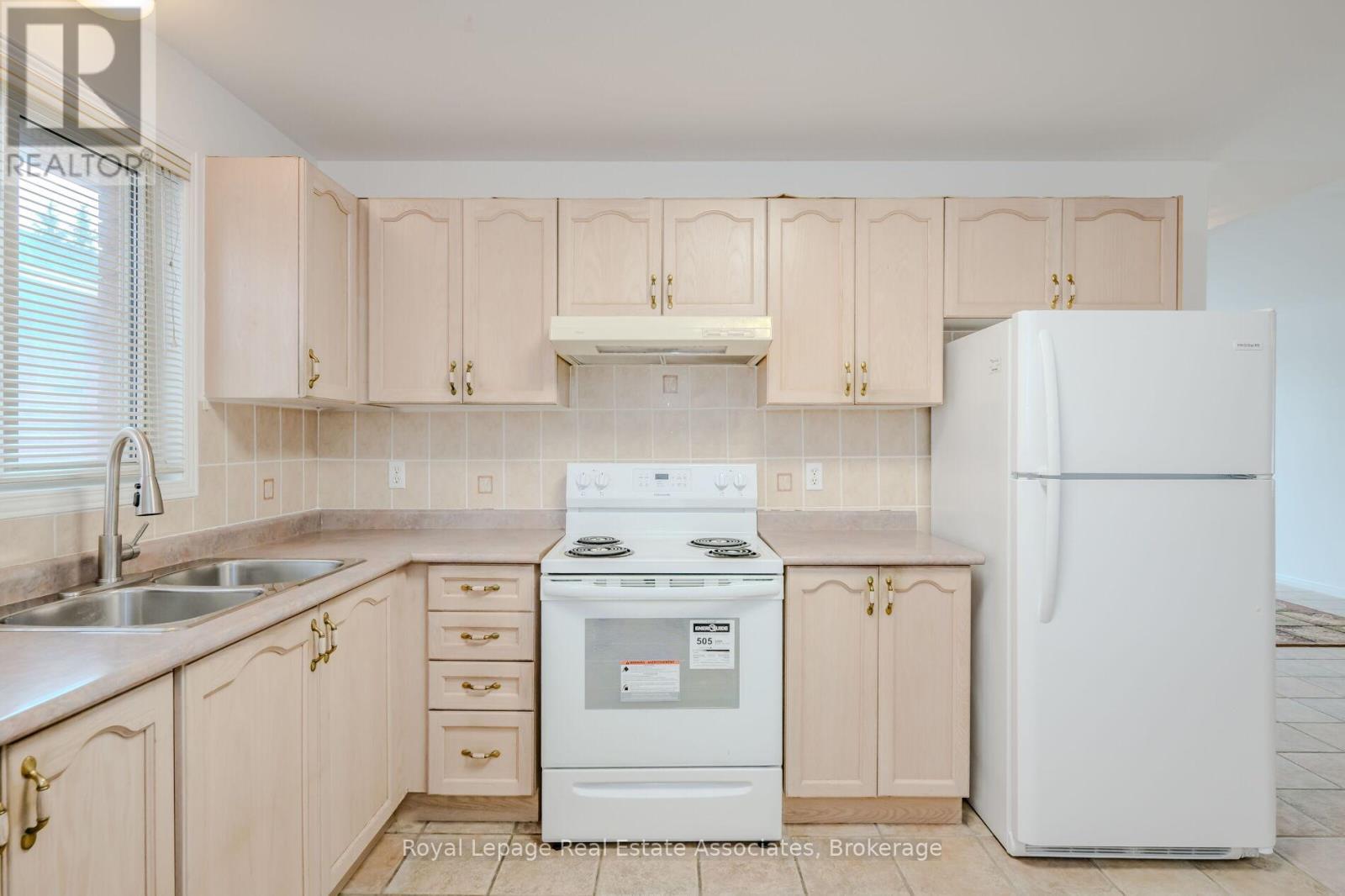 2887 Darien Road Property Photo 18