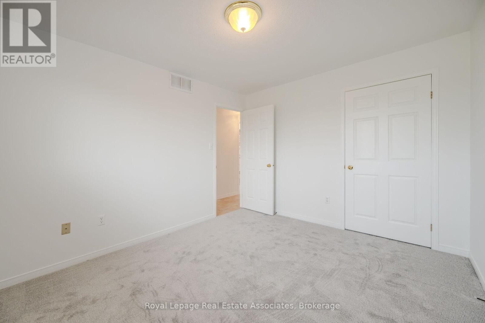 2887 Darien Road Property Photo 22