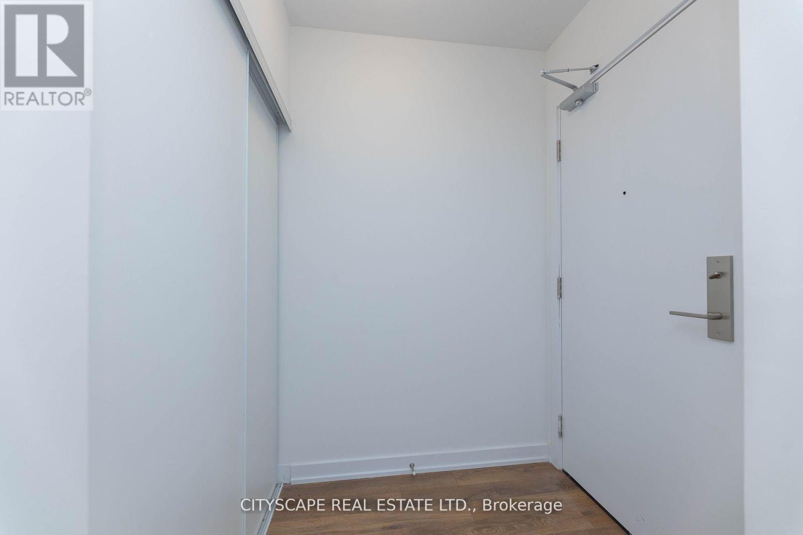 2433 Dufferin Street #509 Property Photo 7