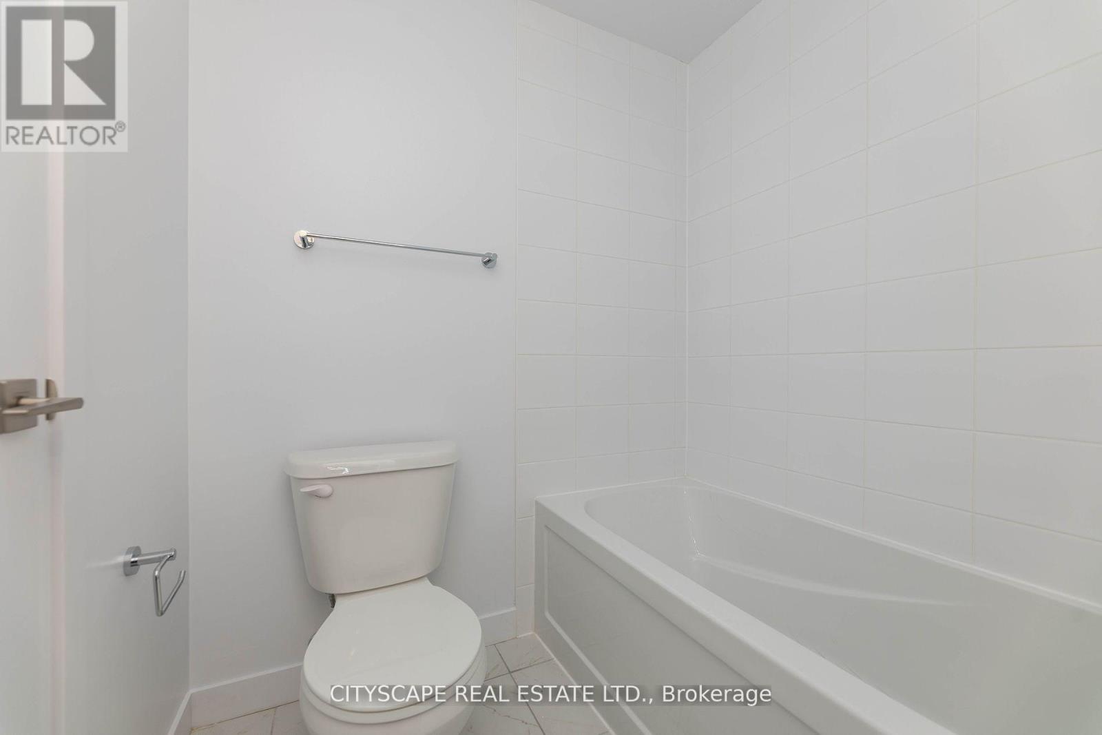 2433 Dufferin Street #509 Property Photo 22