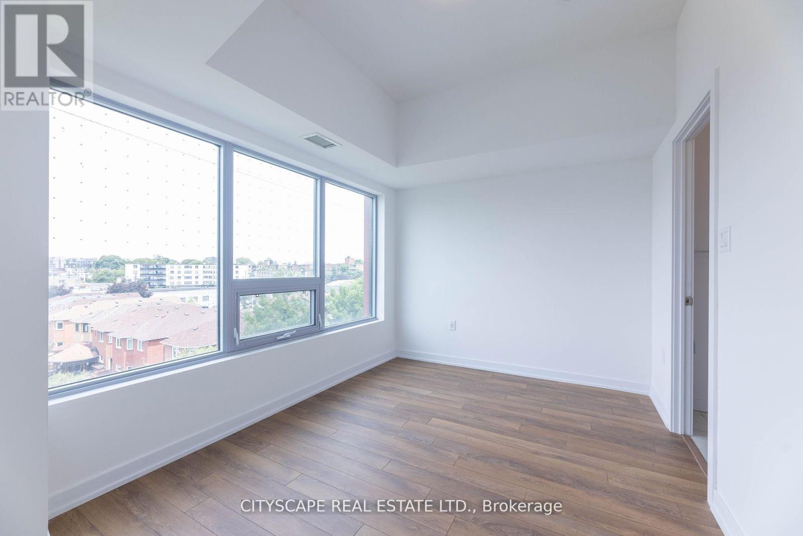 2433 Dufferin Street #509 Property Photo 27