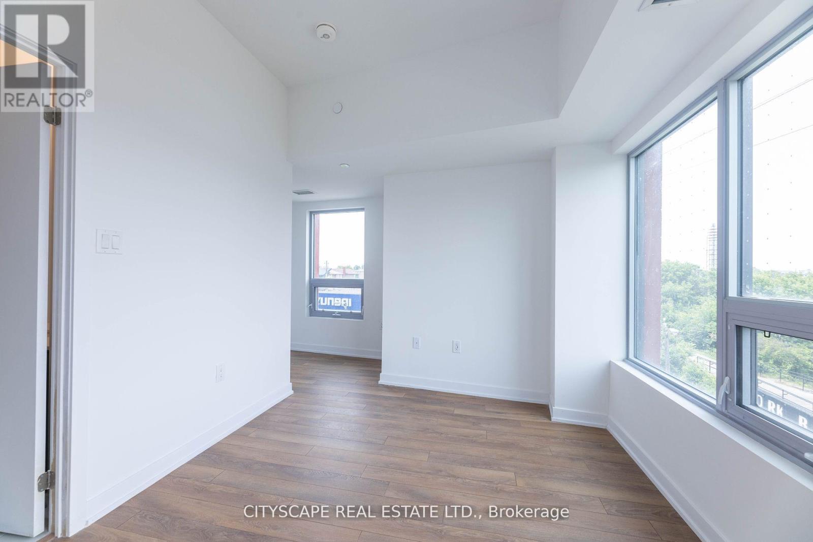 2433 Dufferin Street #509 Property Photo 28