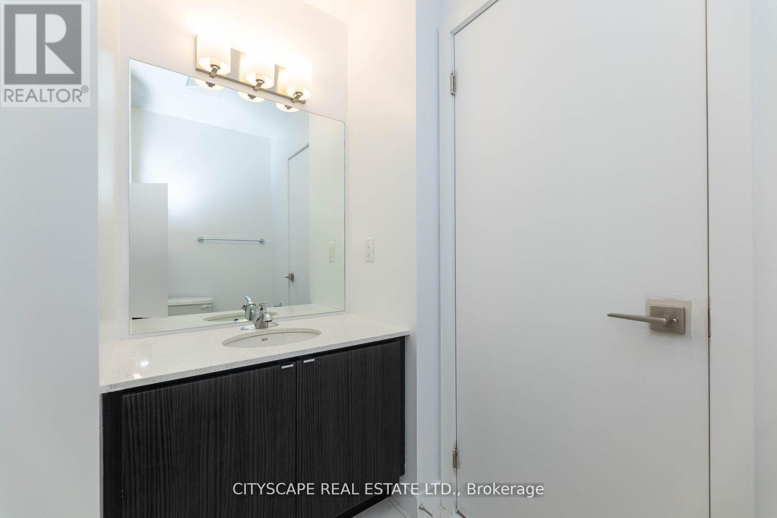 2433 Dufferin Street #509 Property Photo 30