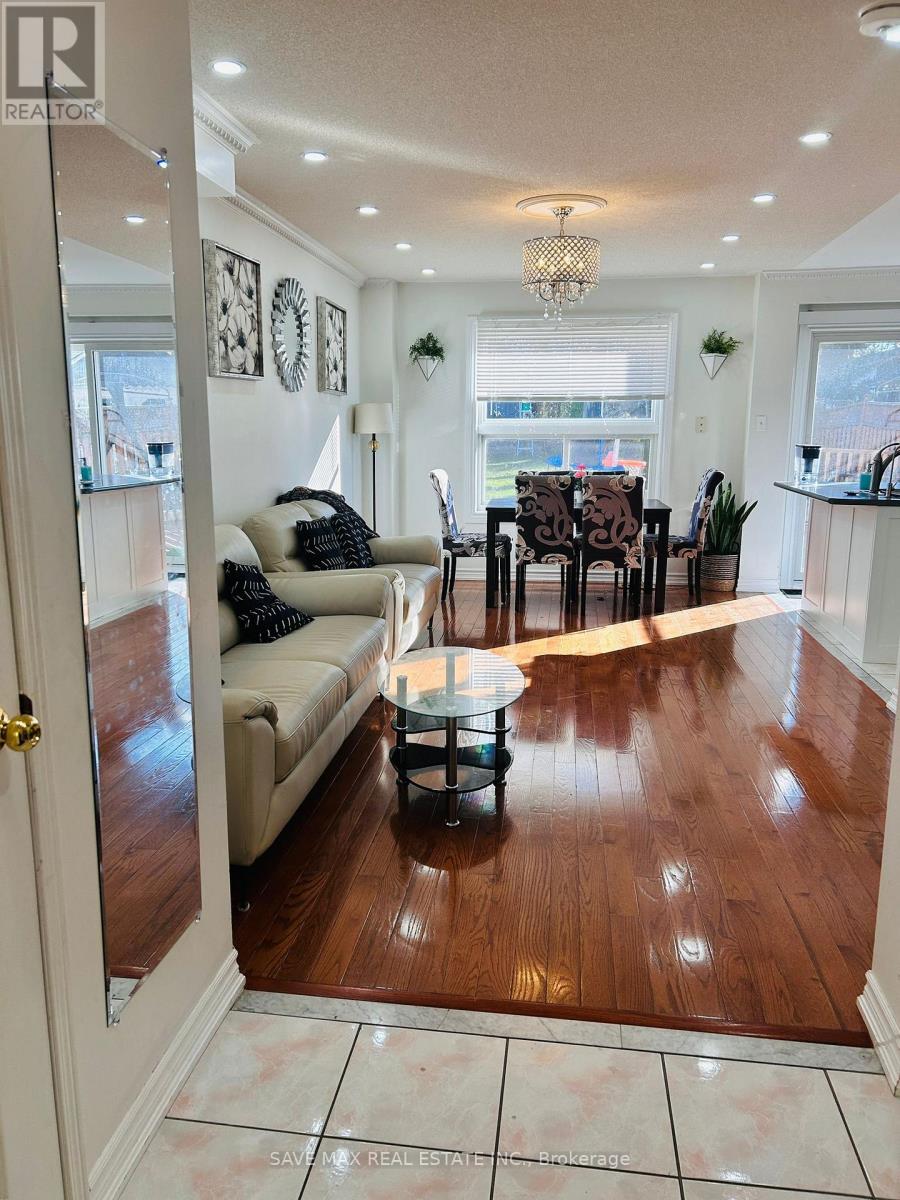 1372 Godwick Drive Property Photo 5