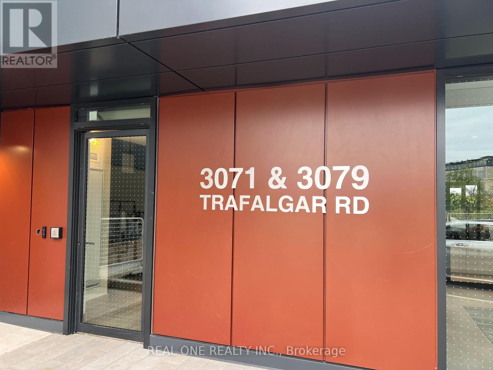 3071 Trafalgar Road #907 Property Photo 2