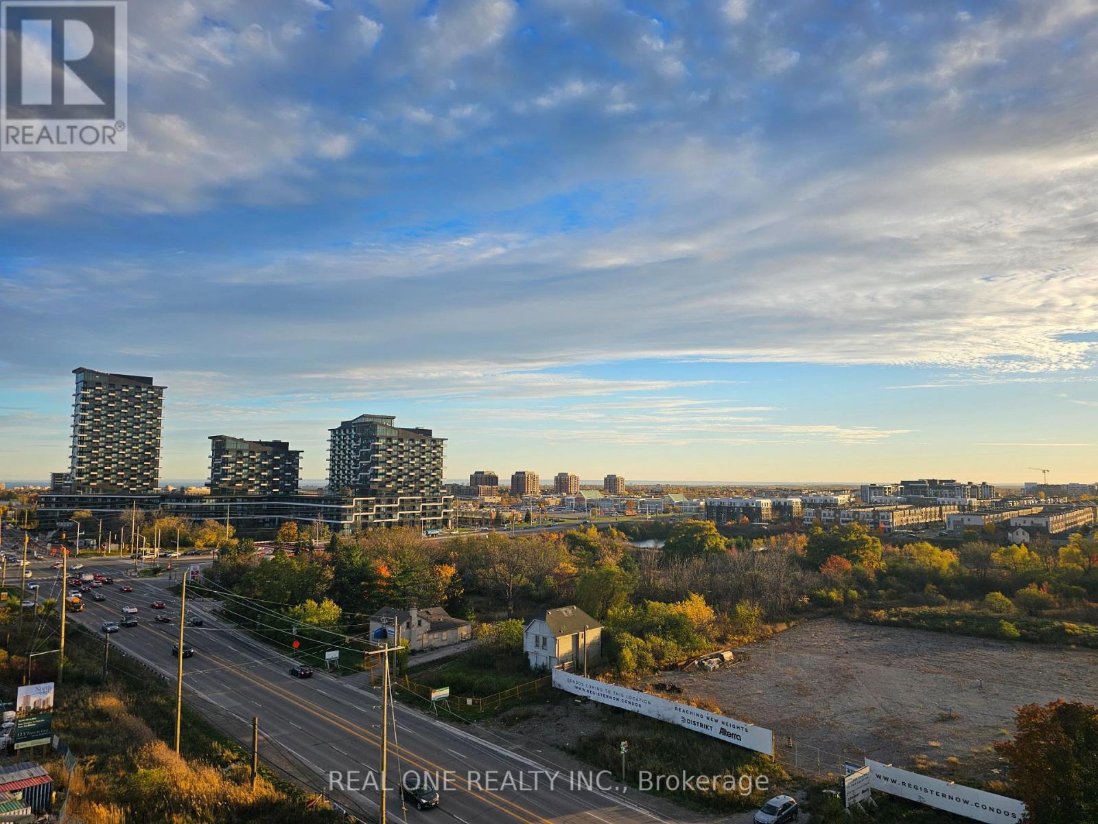 3071 Trafalgar Road #907 Property Photo 23