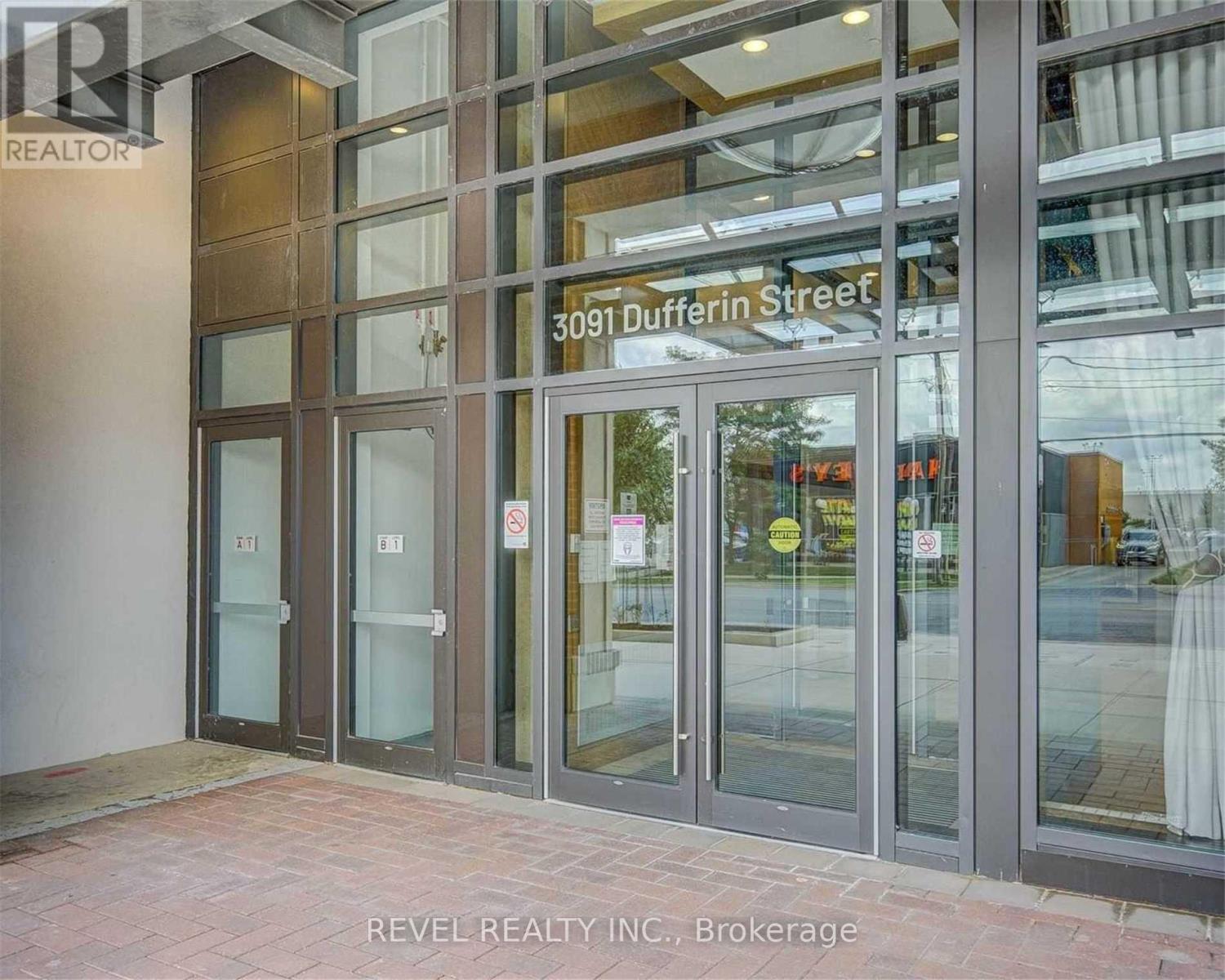 3091 Dufferin Street #533 Property Photo 2