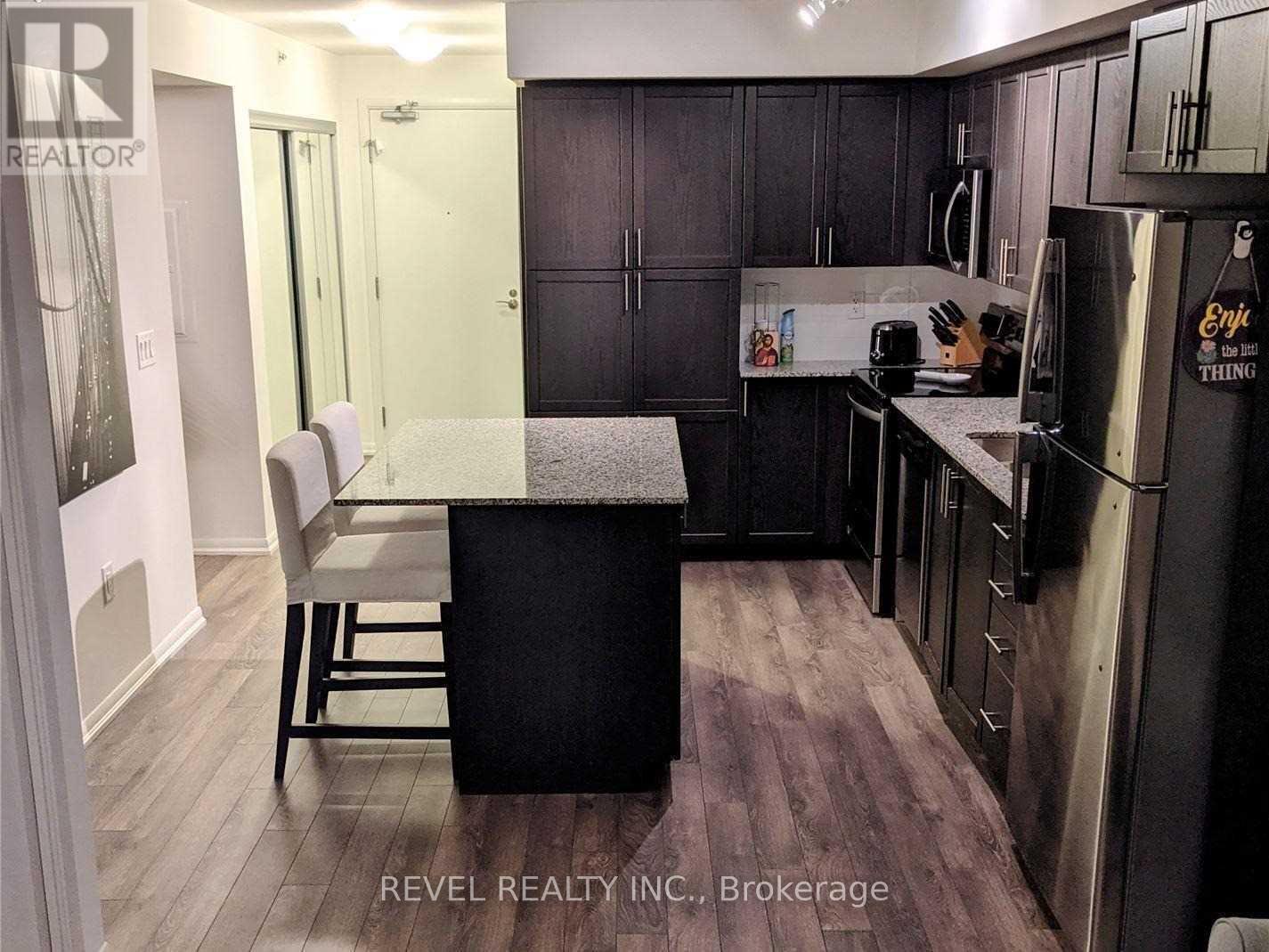 3091 Dufferin Street #533 Property Photo 4