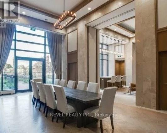 3091 Dufferin Street #533 Property Photo 10