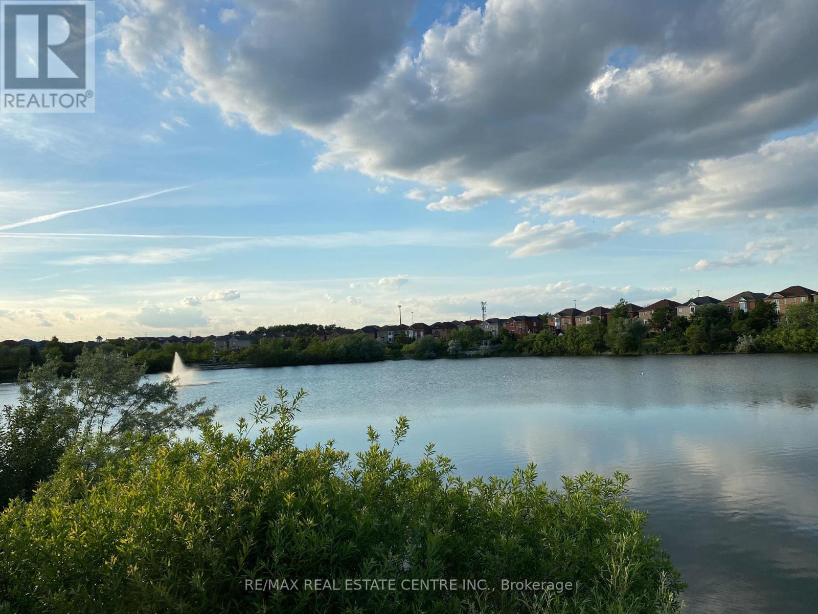 65 Stoneylake Avenue Property Photo 1