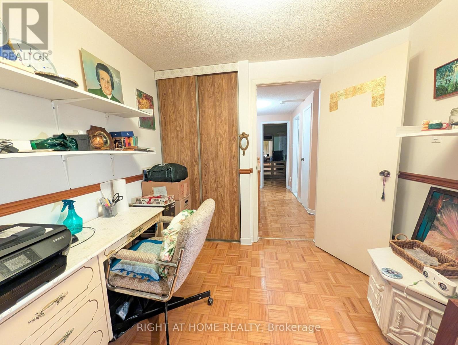 4278 Sawmill Valley Drive Property Photo 35