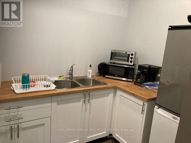 26 - 760 Laurentian Drive Property Photo 5