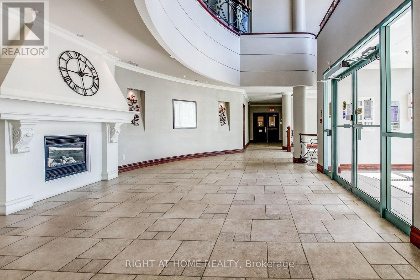 508 - 2565 Erin Centre Boulevard Property Photo 7