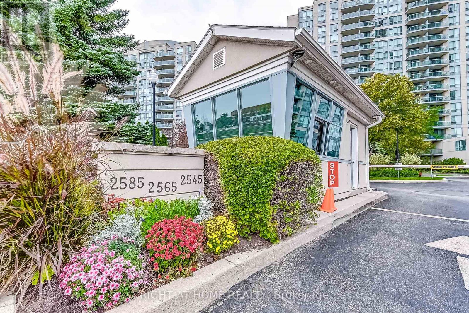 508 - 2565 Erin Centre Boulevard Property Photo 13