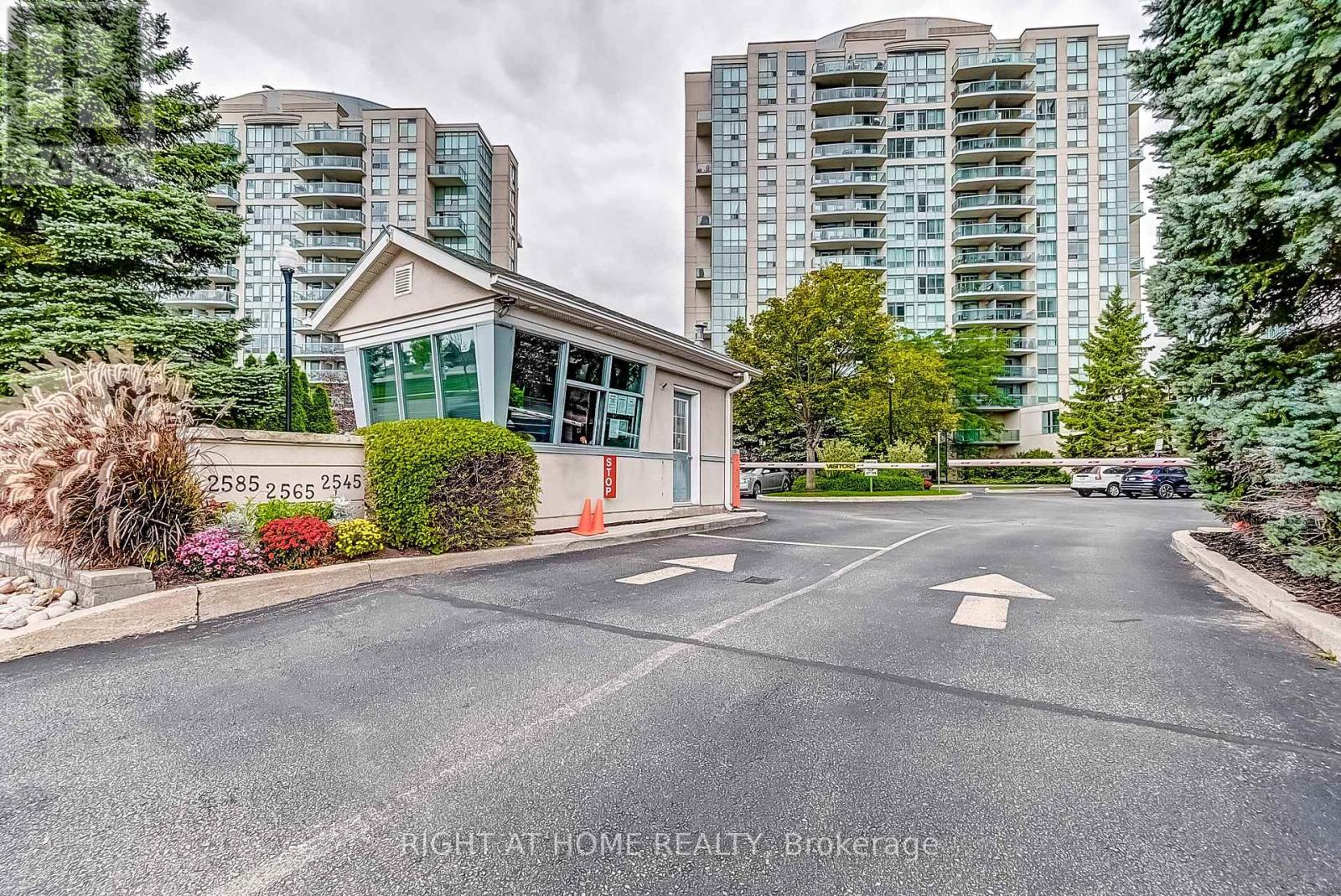 508 - 2565 Erin Centre Boulevard Property Photo 14