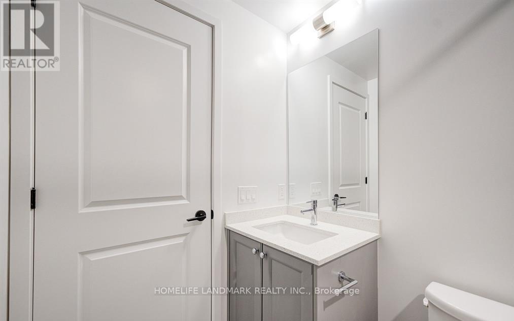 313 - 2333 Khalsa Gate Property Photo 7