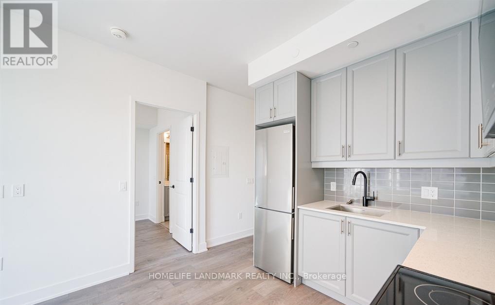 313 - 2333 Khalsa Gate Property Photo 14